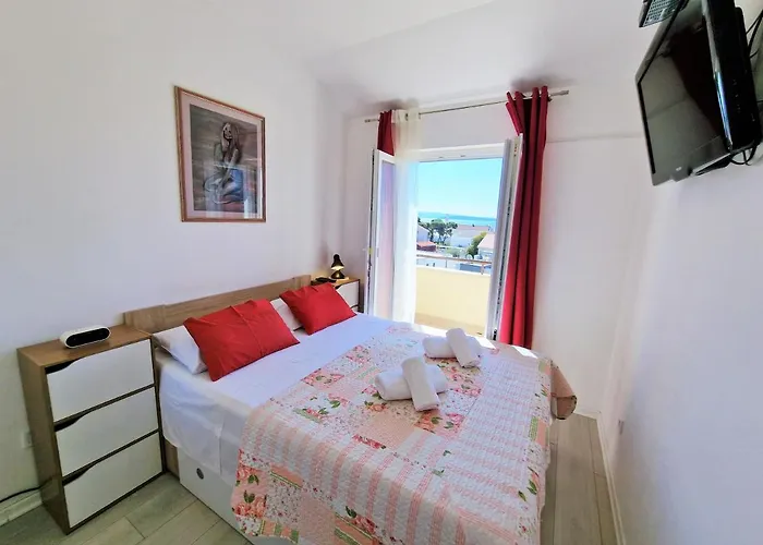 Vista Apartment-split Airport Apartment *