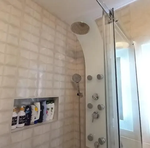 Vista Apartment-split Airport Apartment *