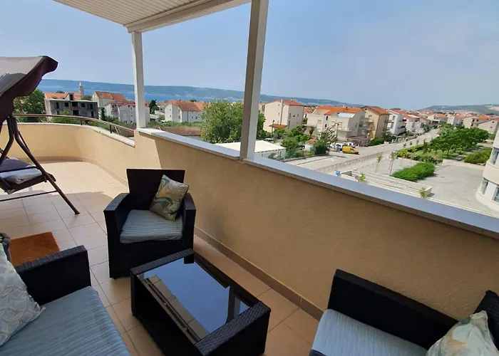 Vista Apartment-split Airport *